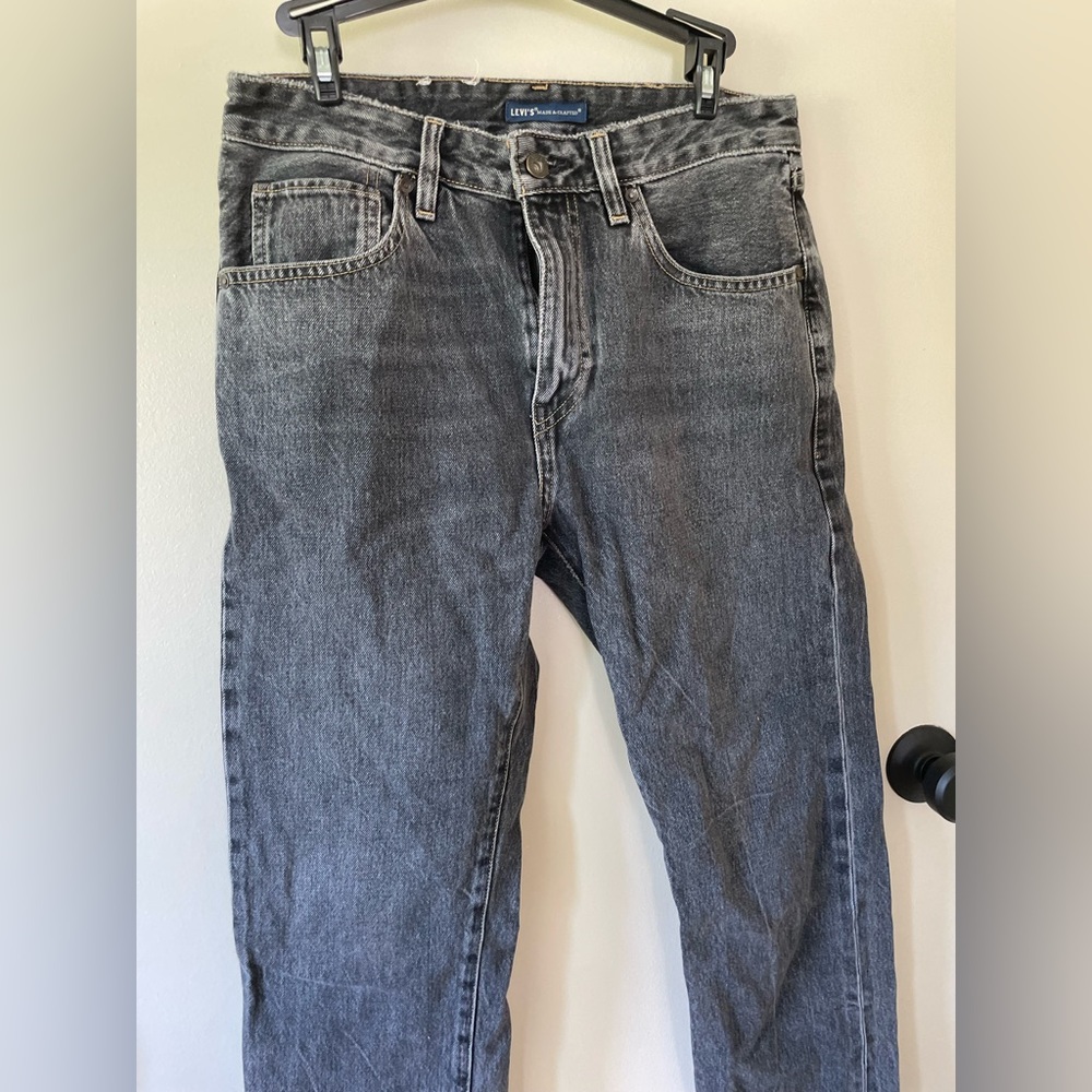 LEVI’S